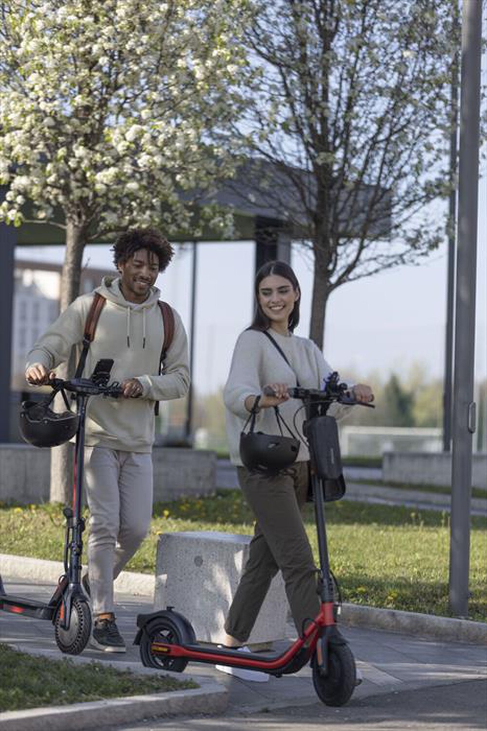 Immagine del prodotto CELLULARLINE - Supporto Smartpone da manubrio NEWMHOLDERALUMINK