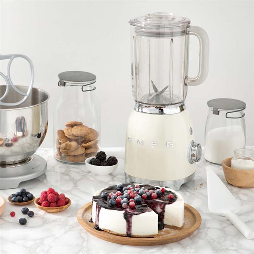 "SMEG - Frullatore da Tavolo 50's Style – BLF01CREU-panna"