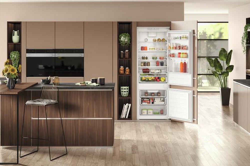 Immagine del prodotto HOTPOINT ARISTON - Frigorifero combinato BCB 4020 E Classe E 400 lt-Bianco