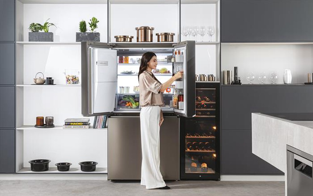 Immagine del prodotto HAIER - Frigorifero side by side HCR7918EIMP ClasseE 601lt-Platino, Acciaio inossidabile