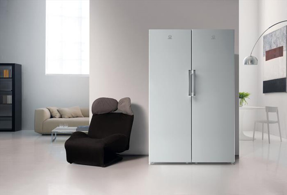 "INDESIT - Frigorifero 1 porta SI4 2 W Classe E 263 lt-Bianco"