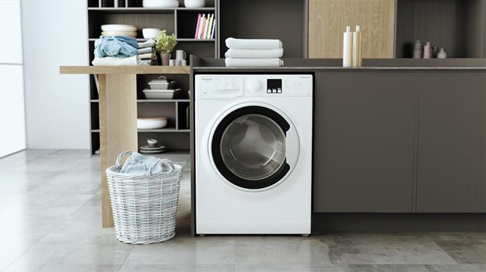 "HOTPOINT ARISTON - Lavatrice RSSF 624 W IT N 6 Kg Classe C-Bianco"