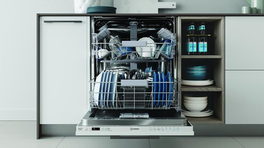 "INDESIT - Lavastoviglie I3I D534A Classe D 14 coperti"