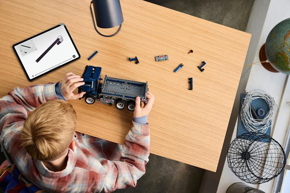 Immagine del prodotto LEGO - TECHNIC Autocarro con cassone ribaltabile 42203