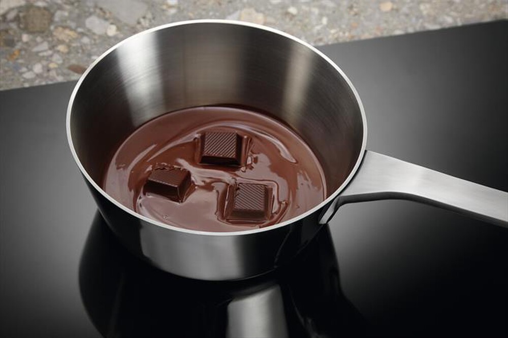 Immagine del prodotto ELECTROLUX - Piano cottura alogeno EIB60424CK 59 cm-Nero