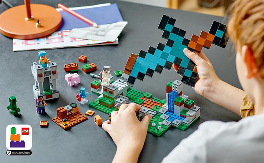 Immagine del prodotto LEGO - MINECRAFT L&rsquo;avamposto della spada - 21244