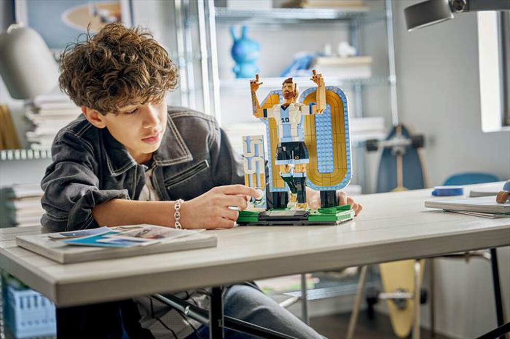 Immagine del prodotto LEGO - EDITIONS Lionel Messi Leggenda del calcio - 43015