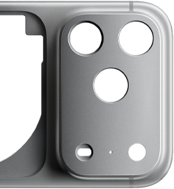 iPhone 17 Pro mostrato da dietro, con guscio unibody in alluminio forgiato a caldo